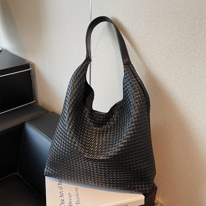 Elso 女性編織皮革大款肩揹包