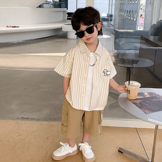 Ambbkids 남아용 퍼피포켓 스트라이프 반팔셔츠
