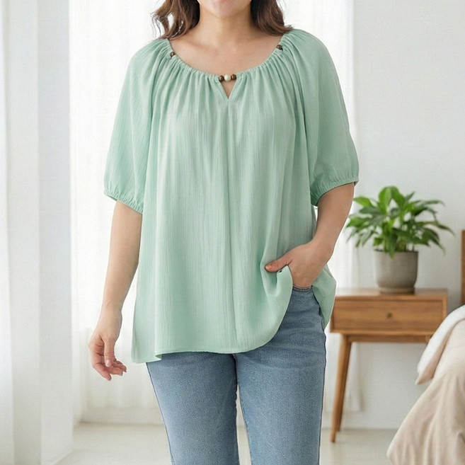 인피어스 빅사이즈 비즈 넥라인 데일리 반팔 블라우스 I263-0358