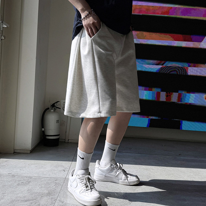 머시따 데일리 트레이닝 사이드 핀턱 버뮤다 팬츠