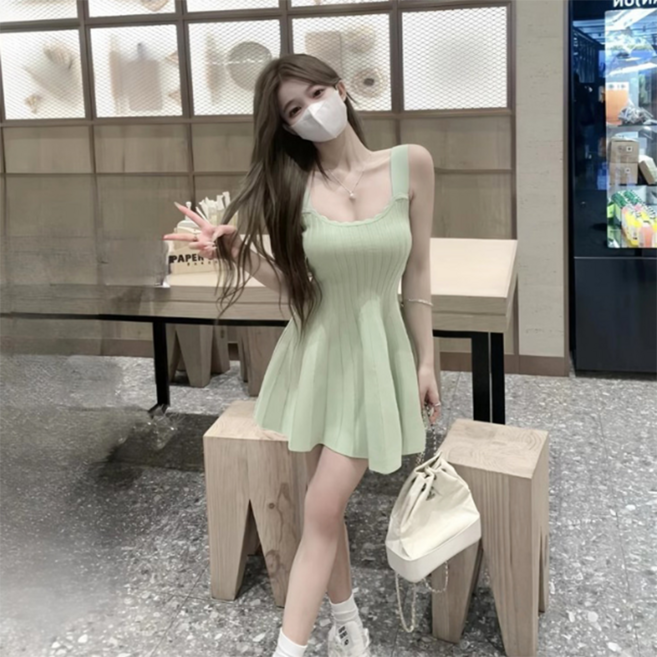 피어니스트 스퀘어넥 쉘스커트 미니원피스