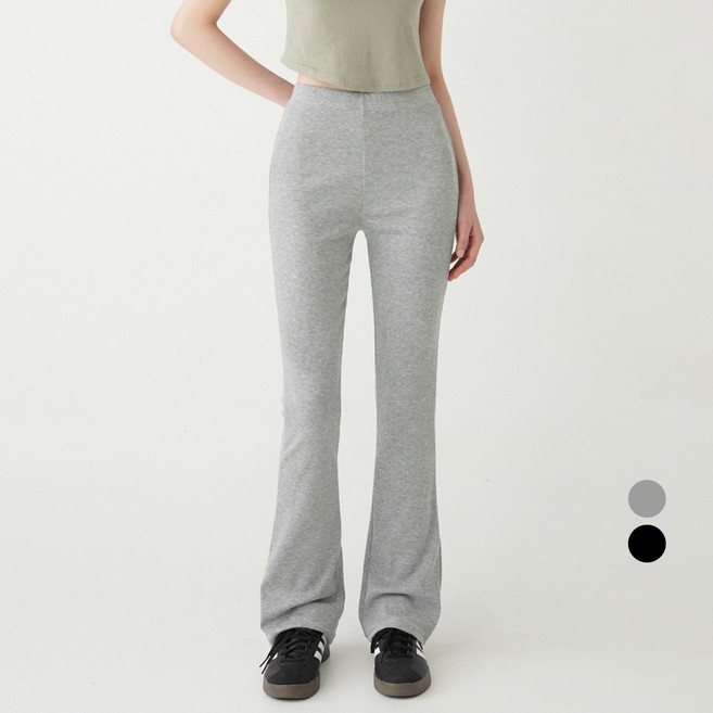 Cotton Closet 女款修身彈力微喇叭運動褲