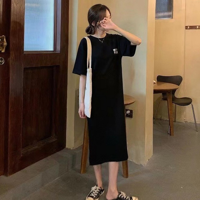 DMELD 大尺碼舒適層次感寬鬆版型英文字母短袖連身裙