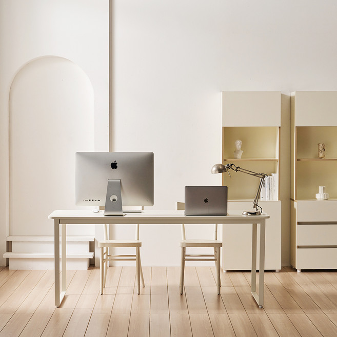 소르니아 라운드 입식 책상 방문설치, 아이보리