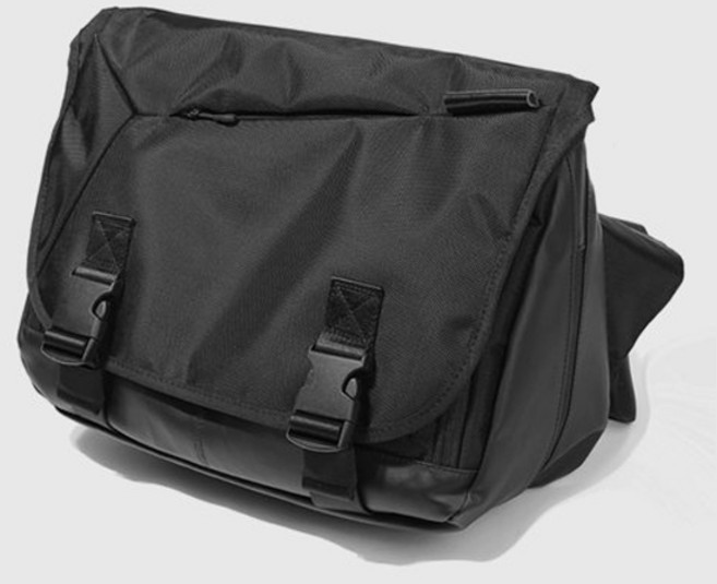 몬스터리퍼블릭 컴파운드 메신저백