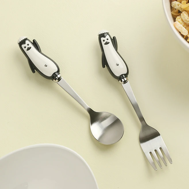 보겐 국산 유아용 코코나 펭귄 스푼 포크 세트, 블랙, 스푼 + 포크, 1개 - 쿠팡