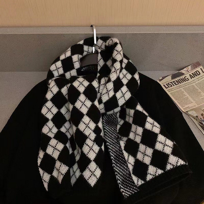 어리플 겨울 니트 목도리 아가일 체크 머플러