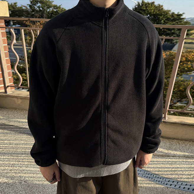 Meosidda 強力刷毛抓絨拉鍊外套