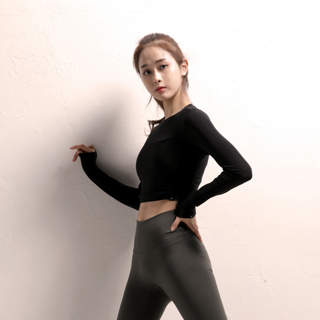 여성용 양사이드 셔링 크롭 롱슬리브 2397