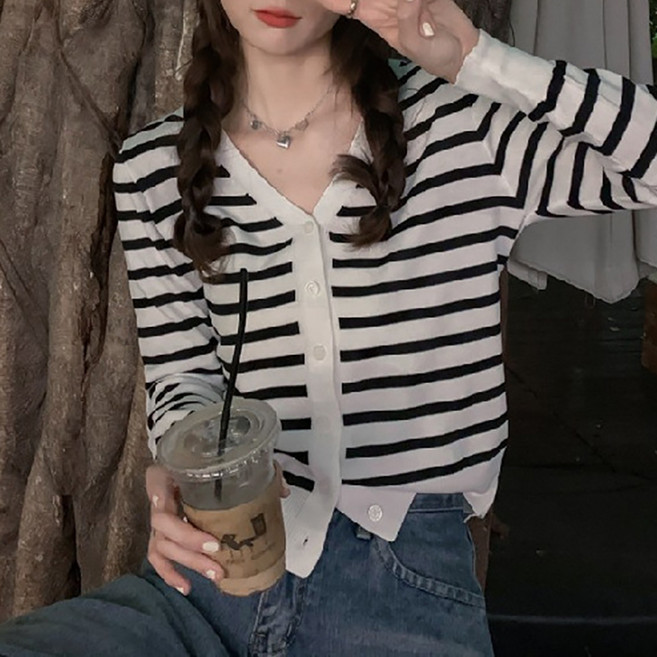 MarketA 女款透明條紋針織開襟衫