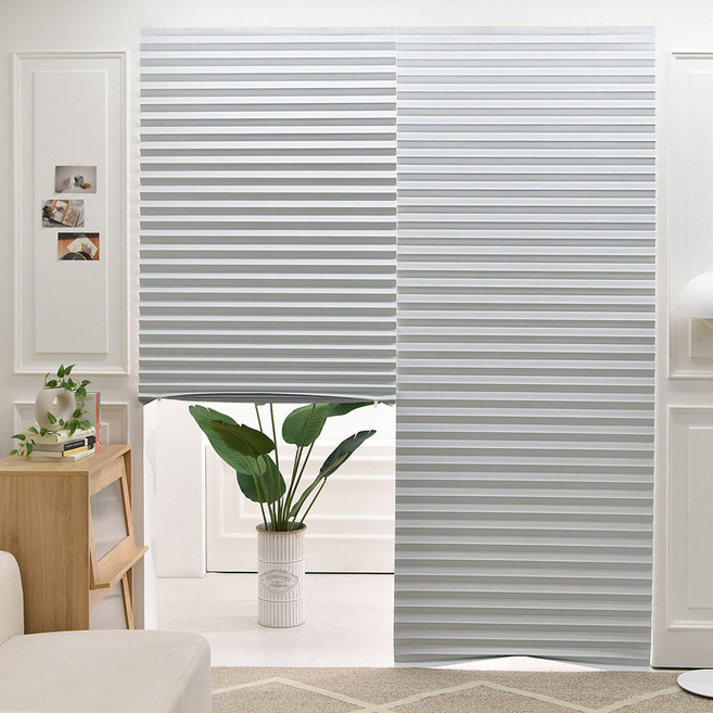 아라크네 이지피지 붙이는 무타공 셀프 암막 블라인드