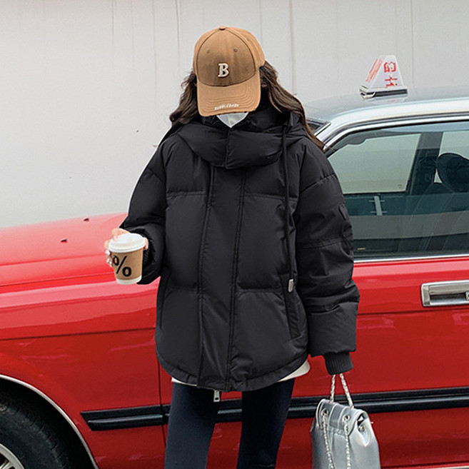 MarketA 女性愛心貼飾寬鬆羽絨外套