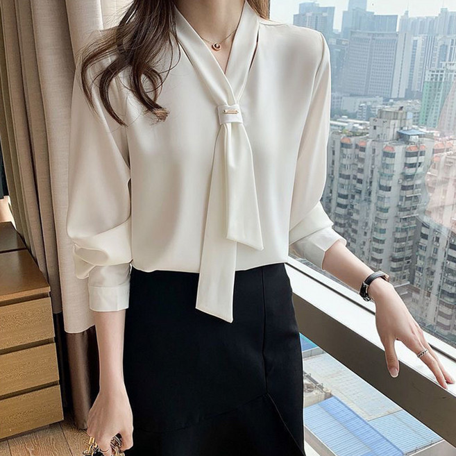 시크힐즈 젠시아 V넥 타이 정장 블라우스 12050