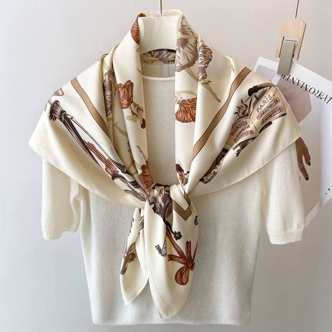 아펙토 봄가을 캐주얼 오피스룩 실크촉감 스카프