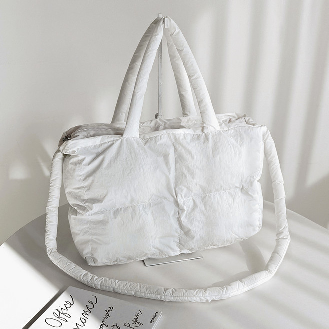 FROMHEAVEN 日常雲朵肩背斜背包 S460, 白色