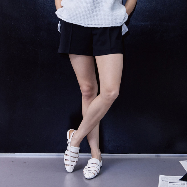 YGBM 女款高腰西裝短褲 Y21YPS011