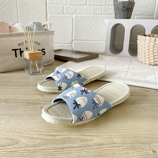 TAIWAN SLIPPER 台灣犀利趴 小時光 真草蓆室內拖鞋 時光草莓, 水藍色, 1雙