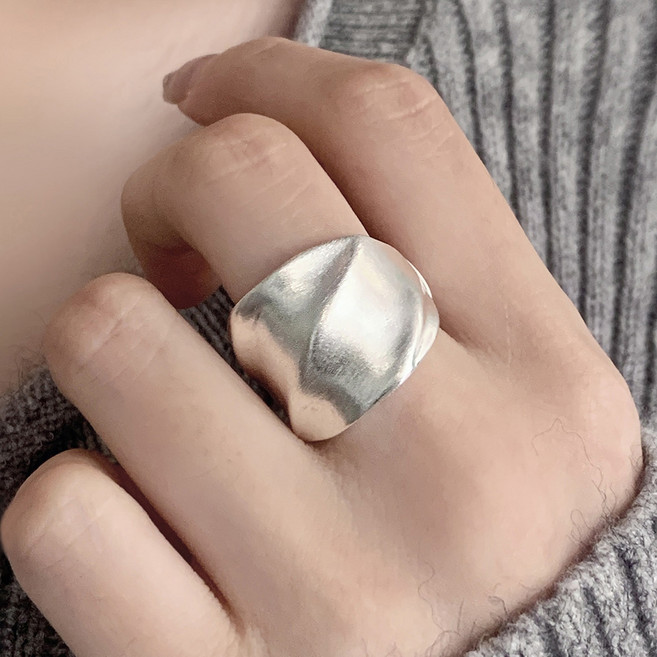 젤루나 여성용 두꺼운 볼륨 패션 반지 B-204