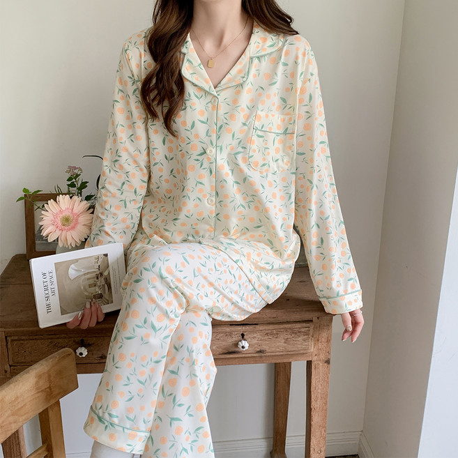 Anna&Co 女款雛菊絲質長袖睡衣上下套裝