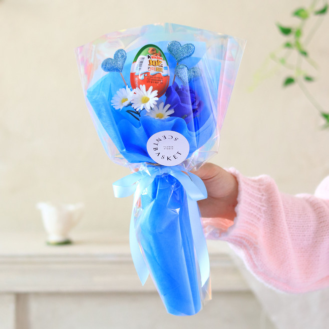 Scent Basket 愛心光束 健達奇趣蛋 香皂花束, 藍色(花束) + 健達奇趣蛋(隨機出貨)