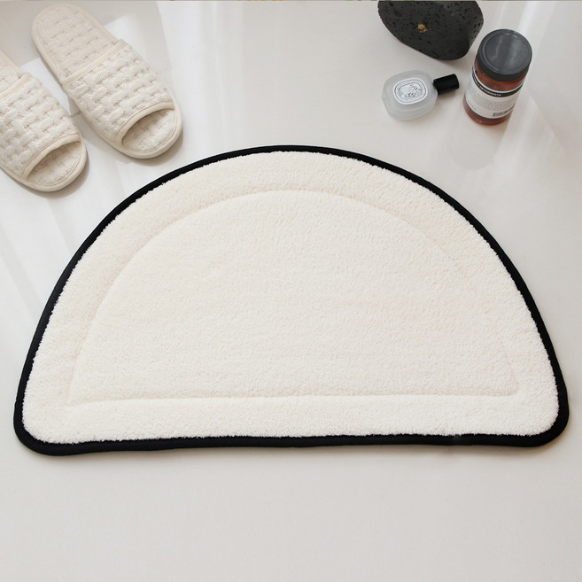 바이빔 라인티 반달 발매트, 블랙