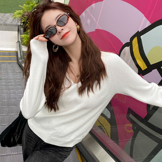 루나걸 여성용 채드로느 브이넥 솔리드 니트 L26SPKN012314