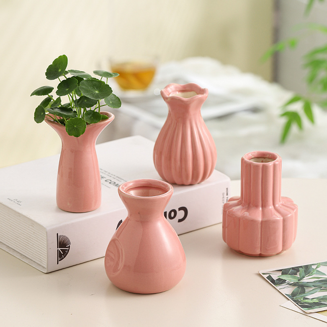 델리리움 미니 오브제 인테리어 크리미한 컬러 화병 4종 세트, 핑크