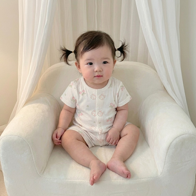 베베니즈 신생아용 큐트 캐릭터패턴 반팔 우주복