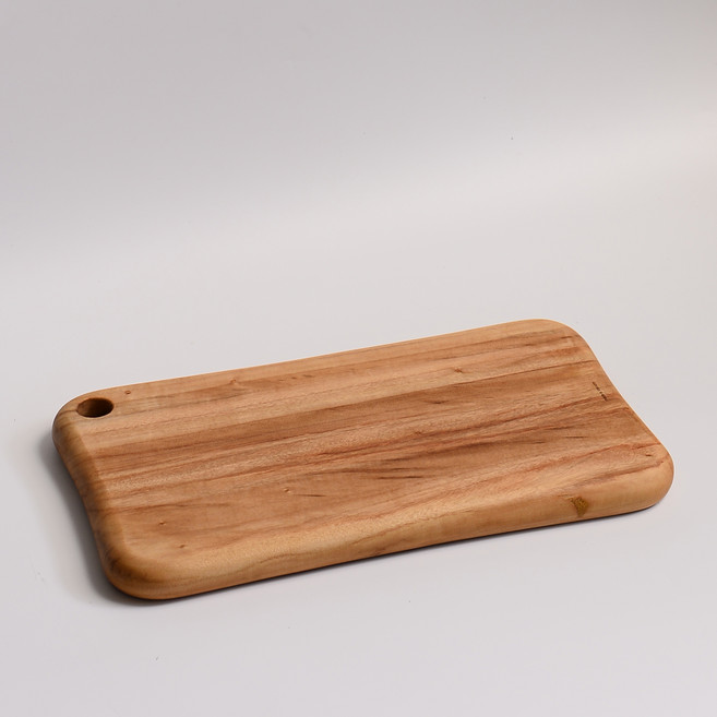 ICONIC HOUSE Harbor 木質樟木擺盤砧板, 自然色, 1個