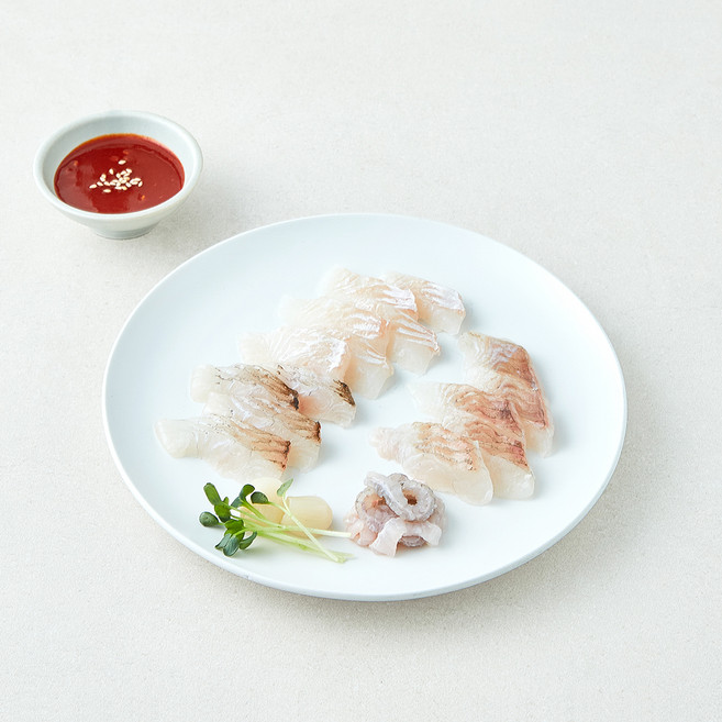 노량진수산시장 중도매인 90번 제철 도다리 회 (냉장), 1개, 150g