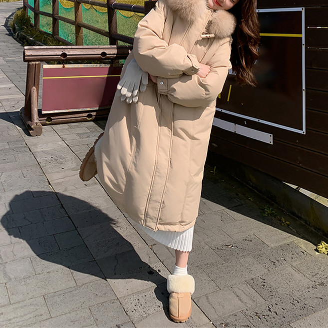 MarketA 女款大毛領連帽牛角扣長版填充外套