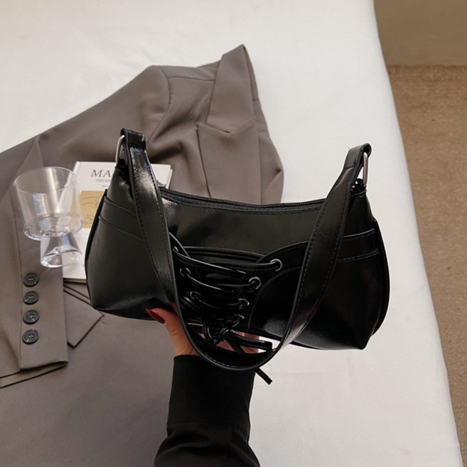 Allode 半月蝴蝶結皮革包