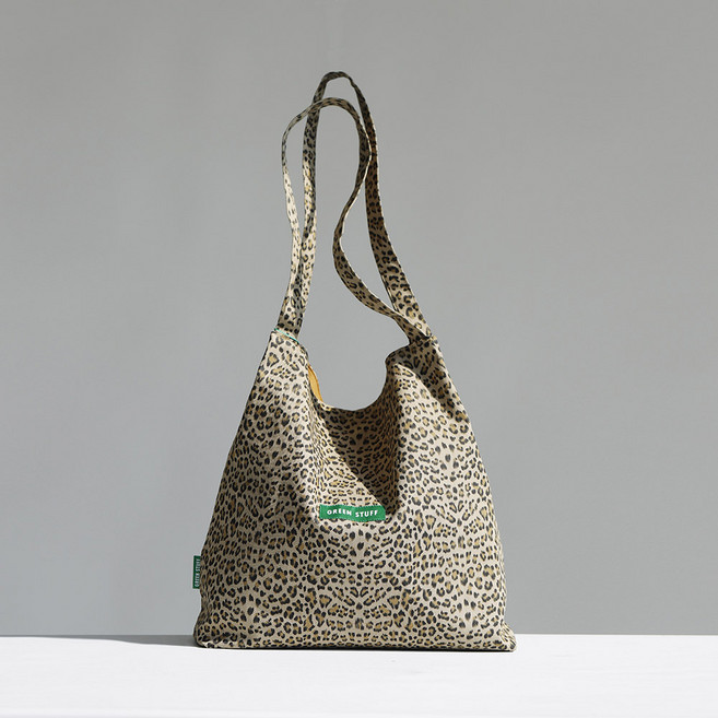 GREEN STUFF 率性寬鬆豹紋托特包 53