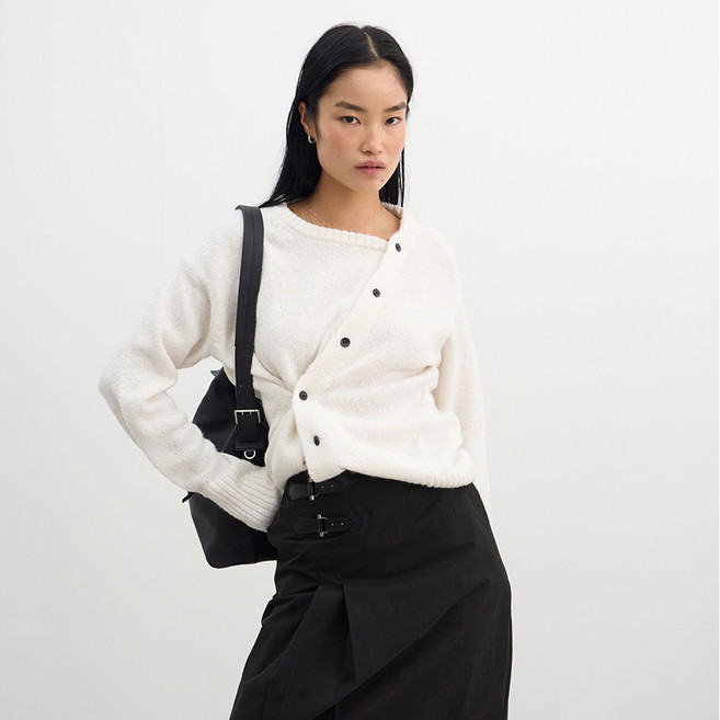 위메농 여성용 Side alpaca wool cardigan