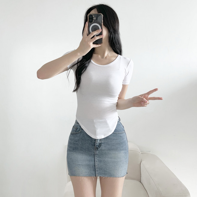 Dear J 女款 Y2K 夏季圓弧下擺不對稱派對風短袖T恤