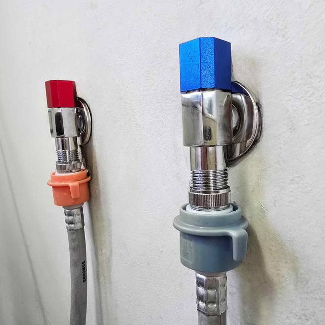 상쾌한집 초슬림 납작수전 베란다 수도꼭지 세트, 1세트