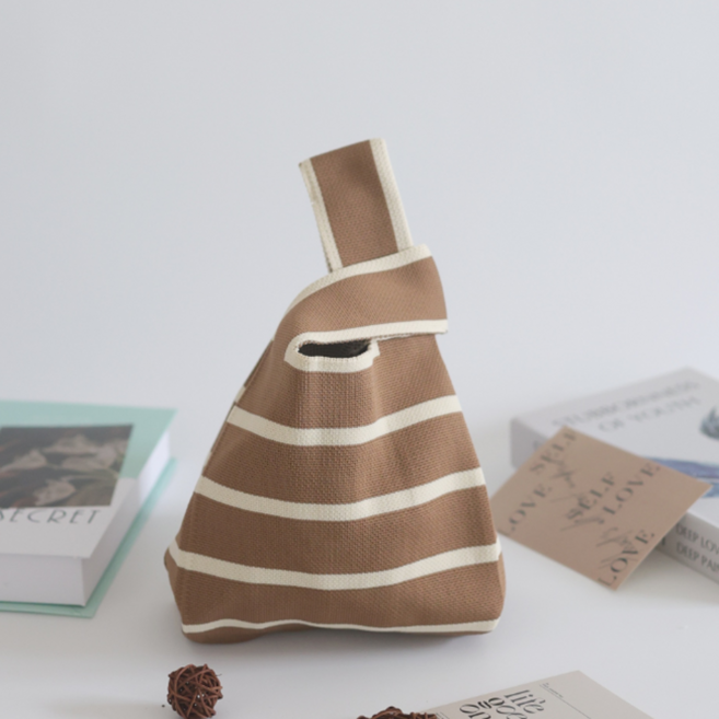 다비글로우 니트 토트 에코백