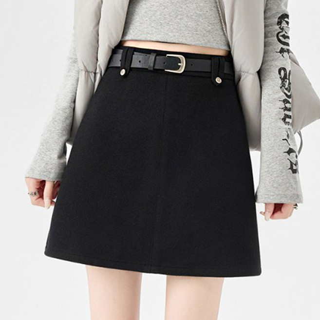 peilit 女款柔軟基本款簡約版型毛呢迷你裙 附腰帶