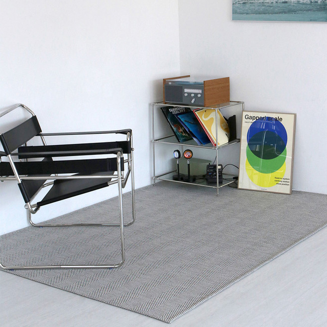 바이빔 아주르 헤링본 사이잘룩 러그