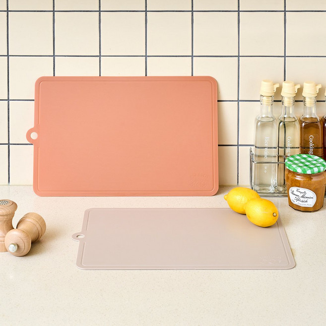 모던하우스 간편하게 쓰는 컬러 시트 도마 L 41.5 x 25.6 x 0.25 cm, 1세트, 도마 베이지 + 도마 코랄