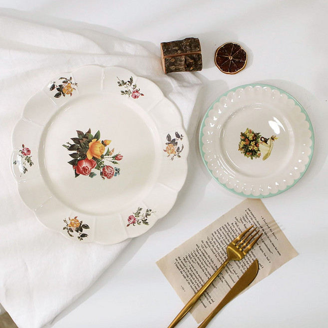 이우아여사 프로방스의 오후 빈티지 플레이트 세트, 1세트, 프로방스 예쁜 접시 16 cm + 프로방스 플라워 예쁜 접시25 cm, 혼합색상