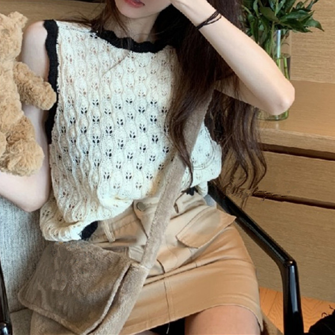 MarketA 女款鏤空無袖上衣