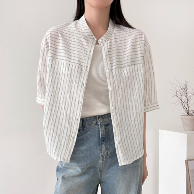 슈가펀 큐어렌 캐주얼 헨리넥 줄지 반팔셔츠