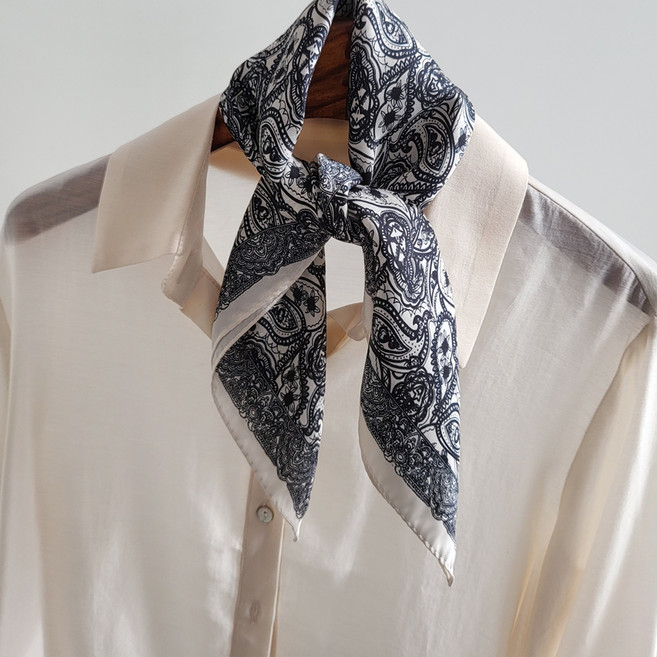 바비수 쁘띠 안드 페이즐 스카프