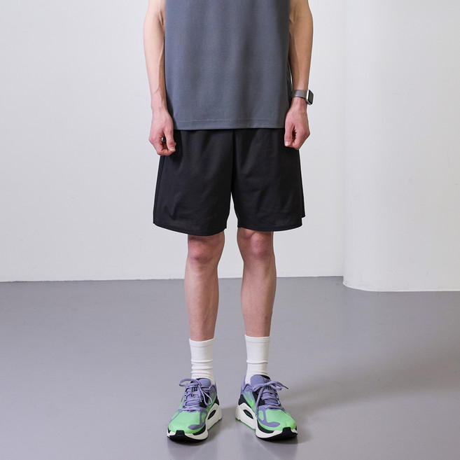 베이직하우스 남녀공용 소로나 와이드 핏 기능성 5부 반바지 L1HP3103