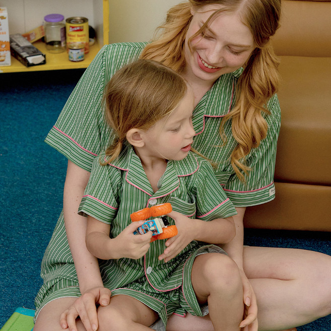 도씨 실크핏 반팔 카라 패밀리 잠옷 2종 세트