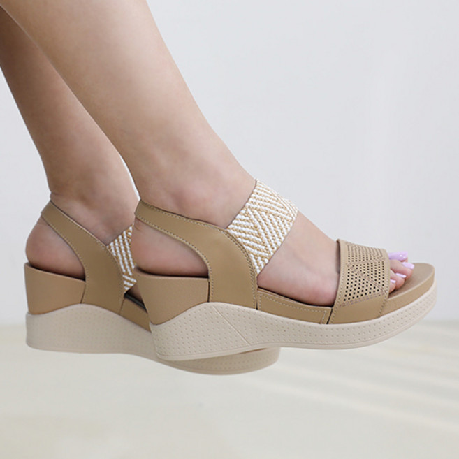 J SHOE 女款牛皮Rosie厚底鬆緊帶涼鞋 7cm, 235, 米色