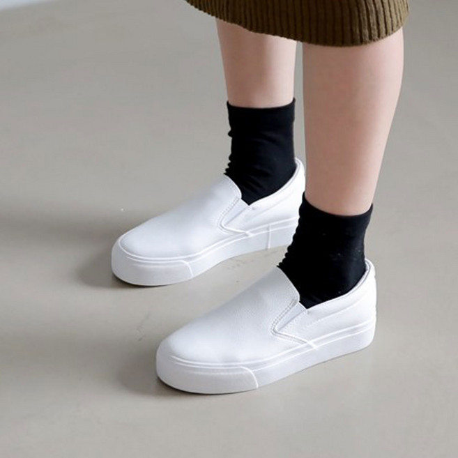 릴렉티브 여성용 라인 스니커즈 6022