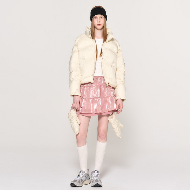 제너럴아이디어 여성용 글러브 + 오버핏 숏 푸퍼 세트 WBD3L07501