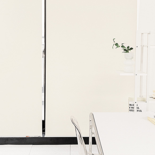 任誰都能安裝 免釘免鑽孔 無痕掛勾 遮光防焰捲簾